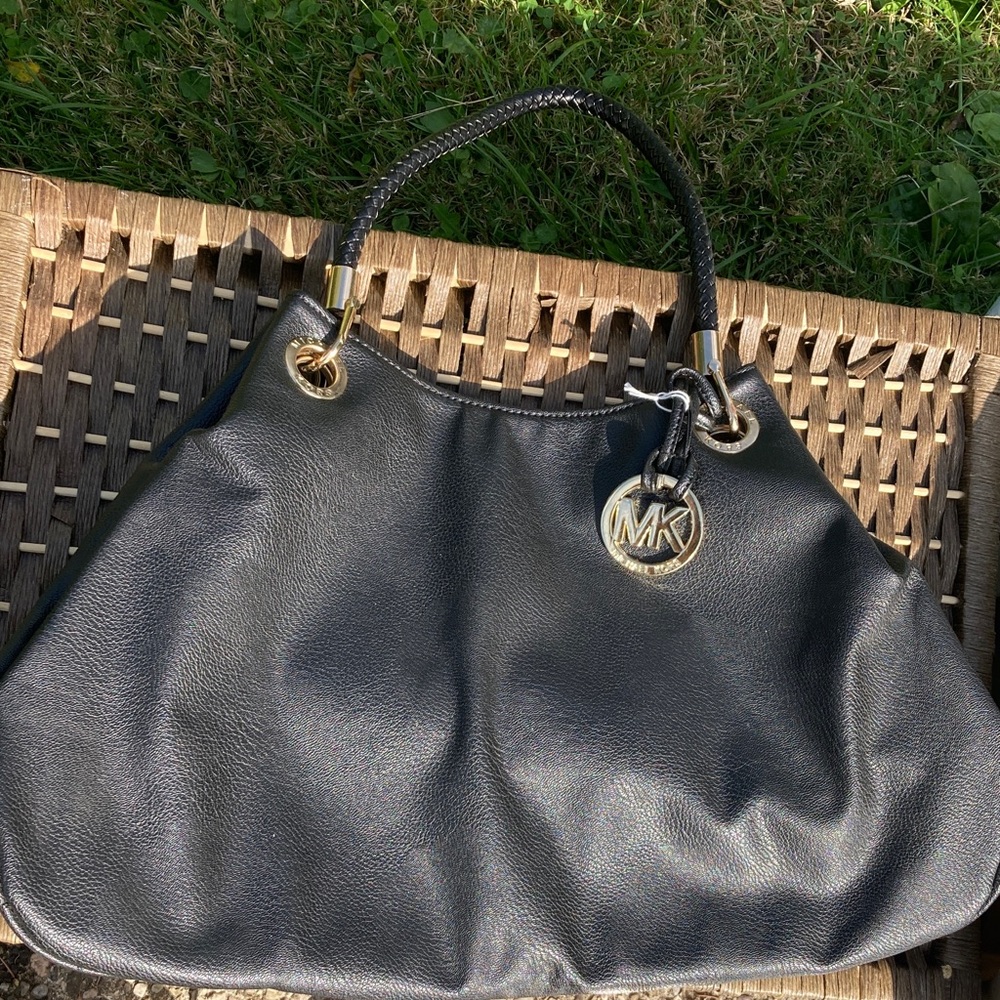Michael Kors Black Leather Shoulder Bag